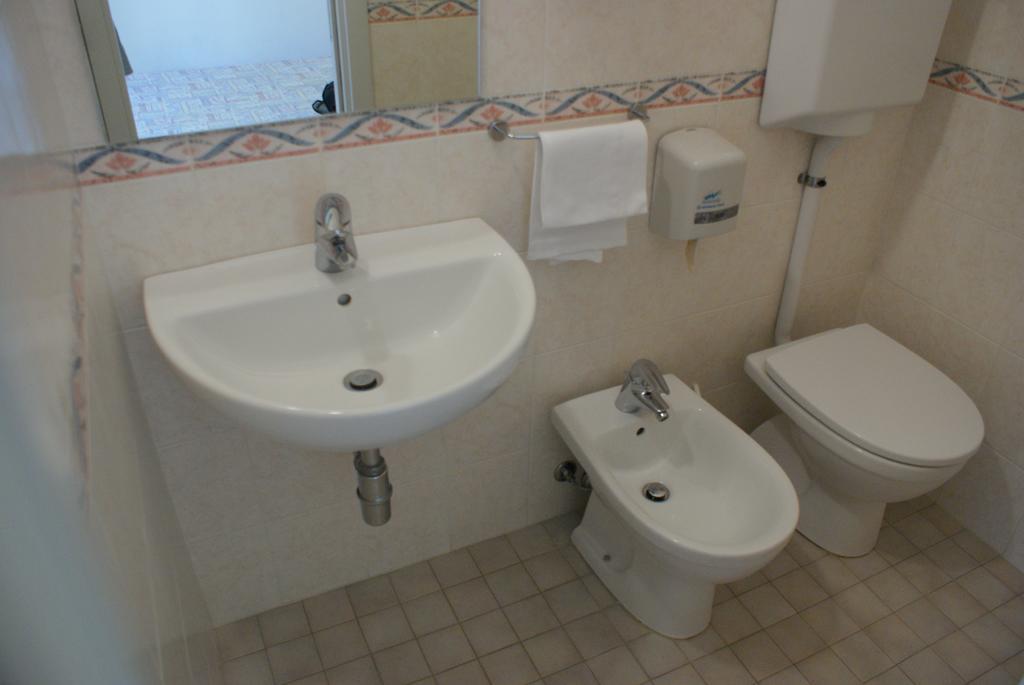 Hotel Londra Rimini Pokój zdjęcie